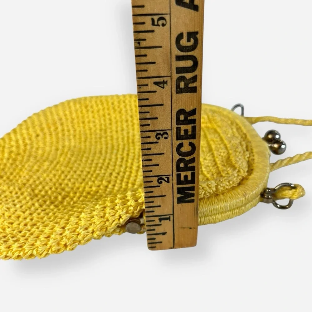 Au Courant Yellow Straw‎ Shoulder Bag Womens Raffia Japan Kisslock